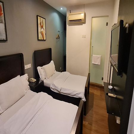 Hotel O Crossroads Hotel Kuala Lumpur Esterno foto