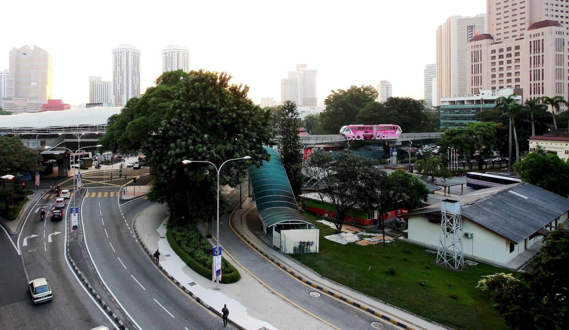 Hotel O Crossroads Hotel Kuala Lumpur Esterno foto